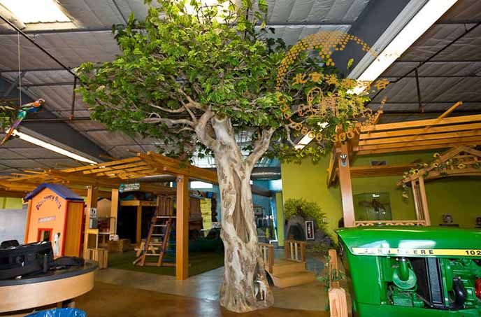 為兒童樂園制作的仿真樹－廠家制作的高端仿真樹