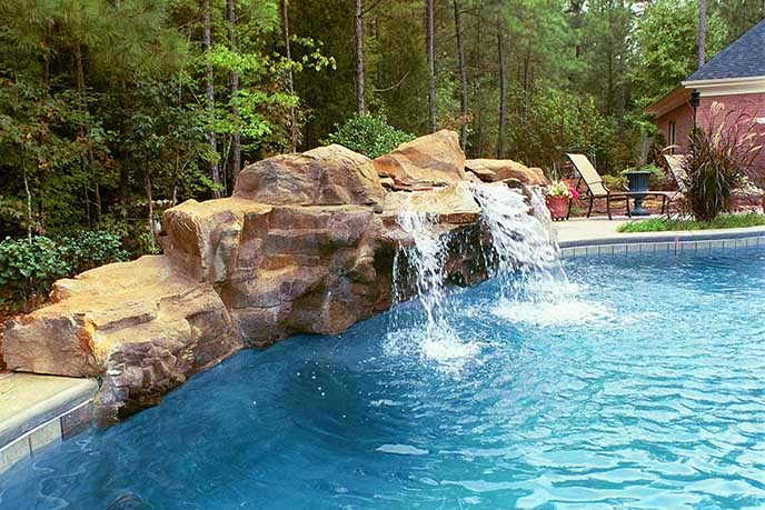 上海湯臣高爾夫別墅塑石假山制作－具有工匠精神的作品