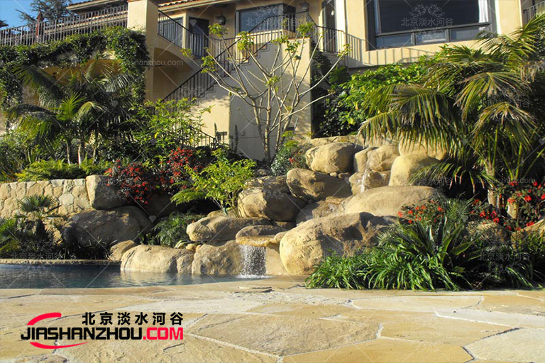 經典f 格塑石假山將悠遠寧靜帶入西湖艾美酒店