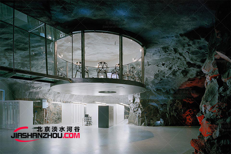 山洞民宿酒店壁爐功能給人家的感覺安全可靠