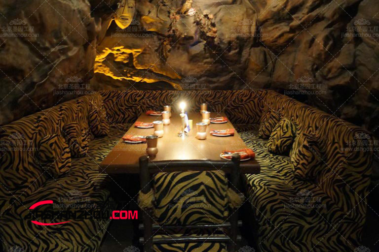 泰國火的網紅仿真洞穴餐廳中國也有了每晚都生意爆滿