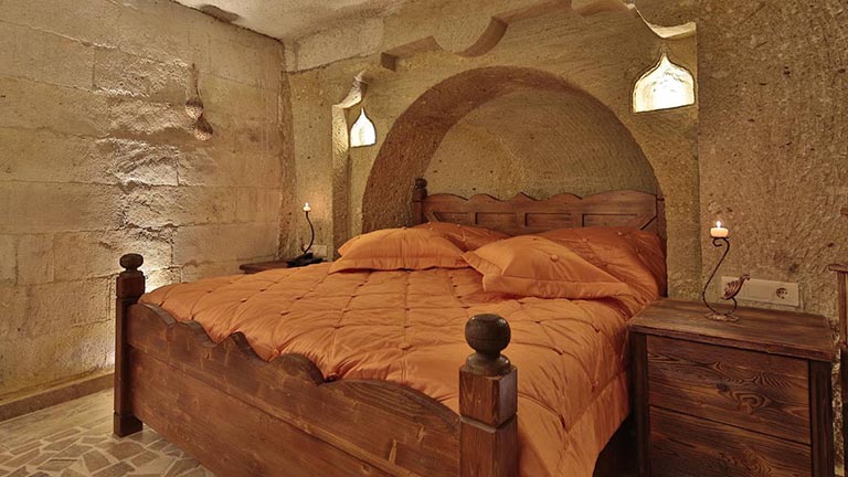 仿古窯洞主題酒店可通過添加白色來創造比原色亮的底色