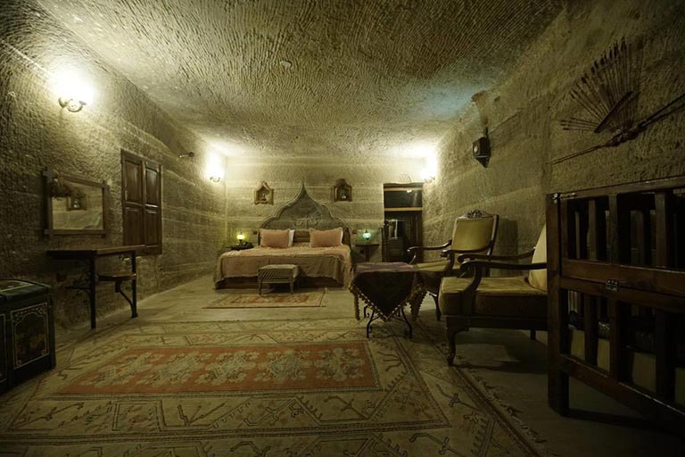 人造水泥仿真巖洞民宿 全水泥裝修高級經(jīng)典案例