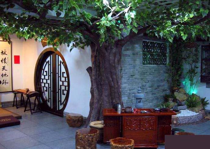 仿真樹我們應該如何選擇？仿真樹分為哪些材質？