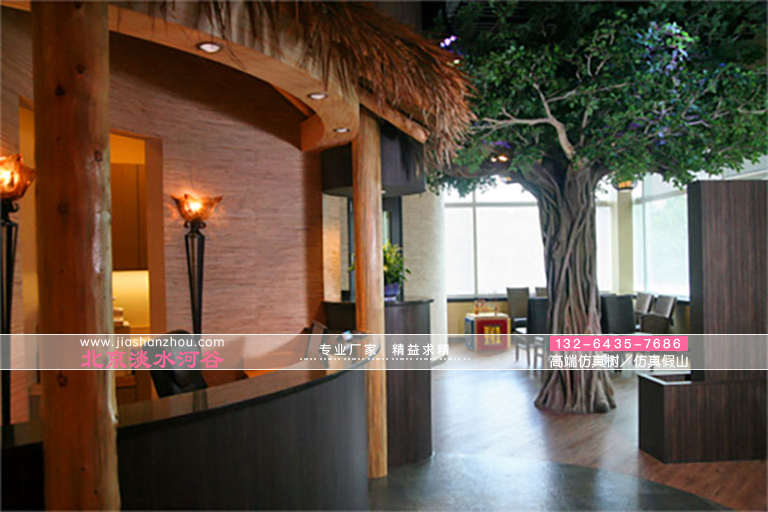 北京圣園景觀仿真樹在園林裝飾中的廣泛應用