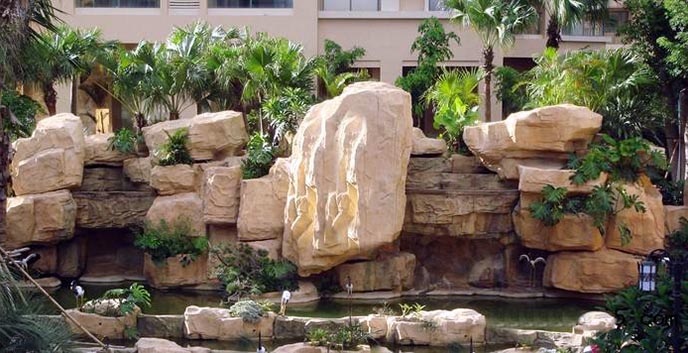 甘肅塑石假山施工團隊 仿真假山精雕細琢