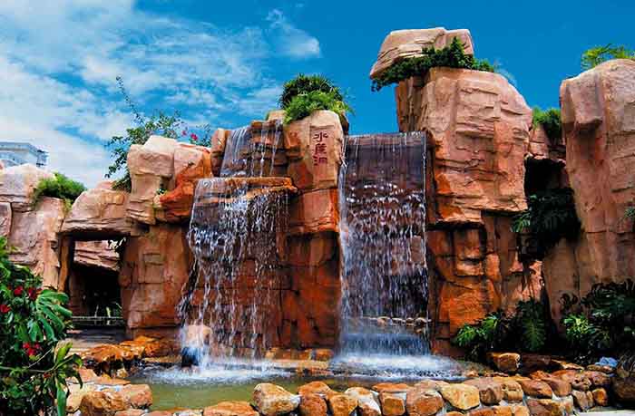 仿真假山案例.jpg 仿真假山案例