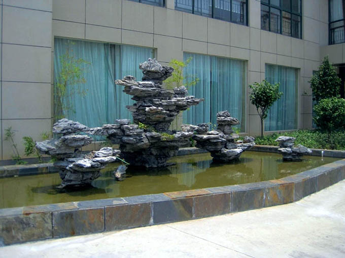 英德石假山.jpg 英德石假山