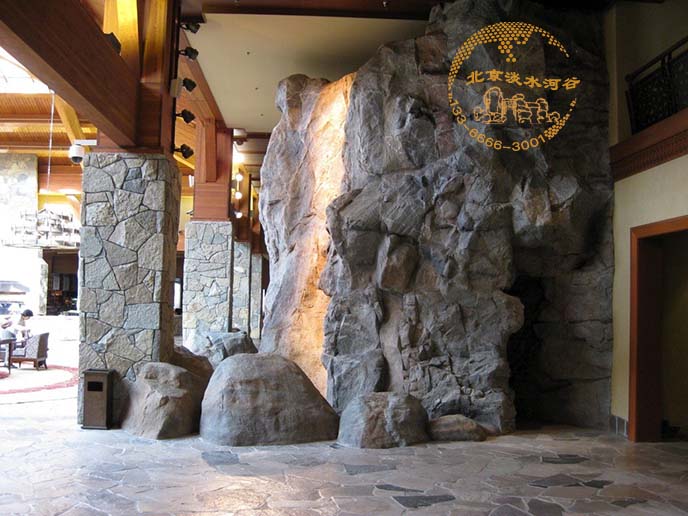 水泥假山.jpg 水泥假山