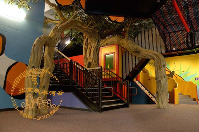 仿真榕樹.jpg 仿真榕樹