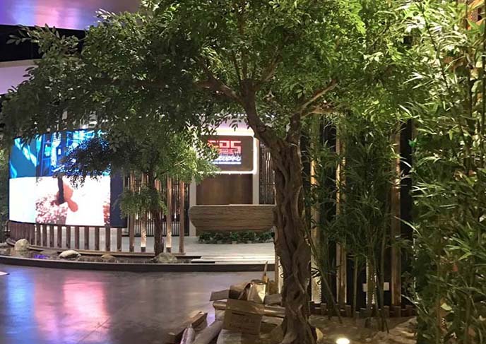 仿真榕樹(shù).jpg 仿真榕樹(shù)