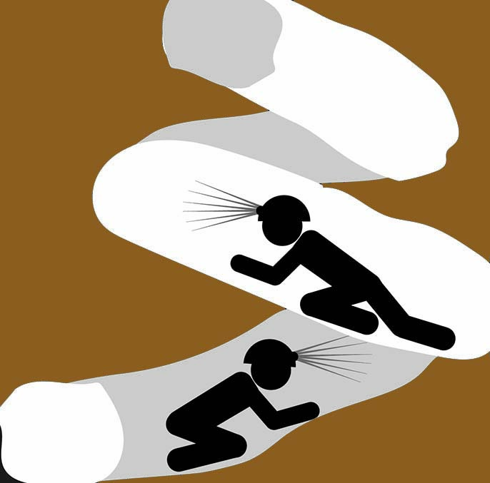 仿真假山洞穴.jpg 仿真假山洞穴