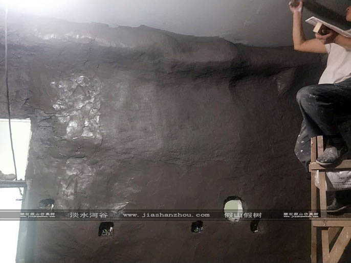 山洞主題酒店.jpg 山洞主題酒店