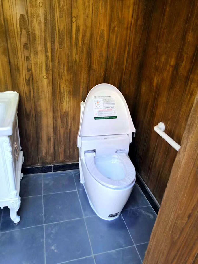 景區廁所.jpg 景區廁所