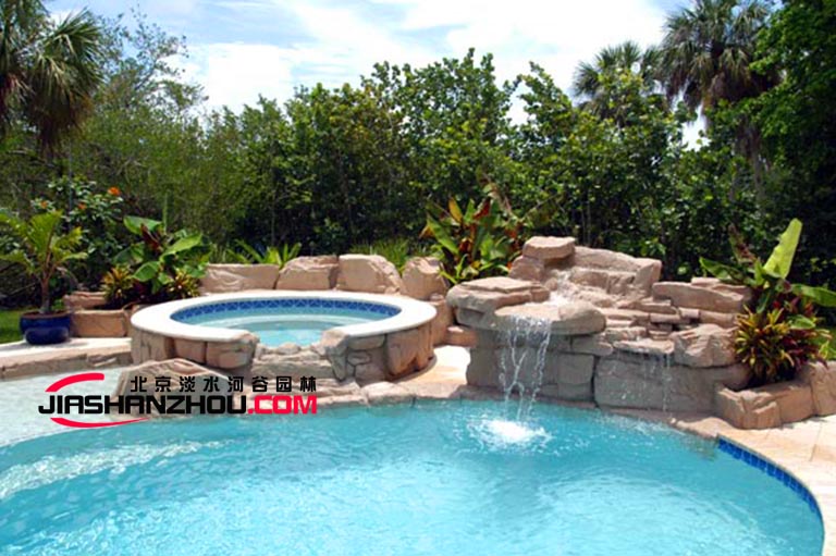 塑石假山.jpg 塑石假山