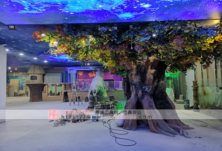 室內假樹造型裝飾