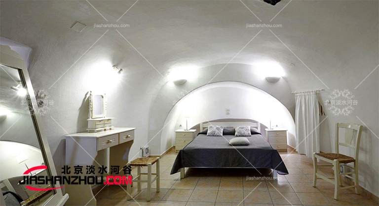 洞穴酒店.jpg 洞穴酒店