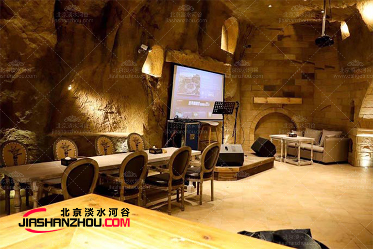 窯洞旅館.jpg 窯洞旅館