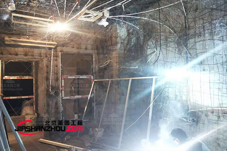 巖洞餐廳.jpg 巖洞餐廳