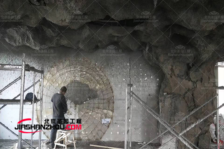 洞穴酒店.jpg 洞穴酒店